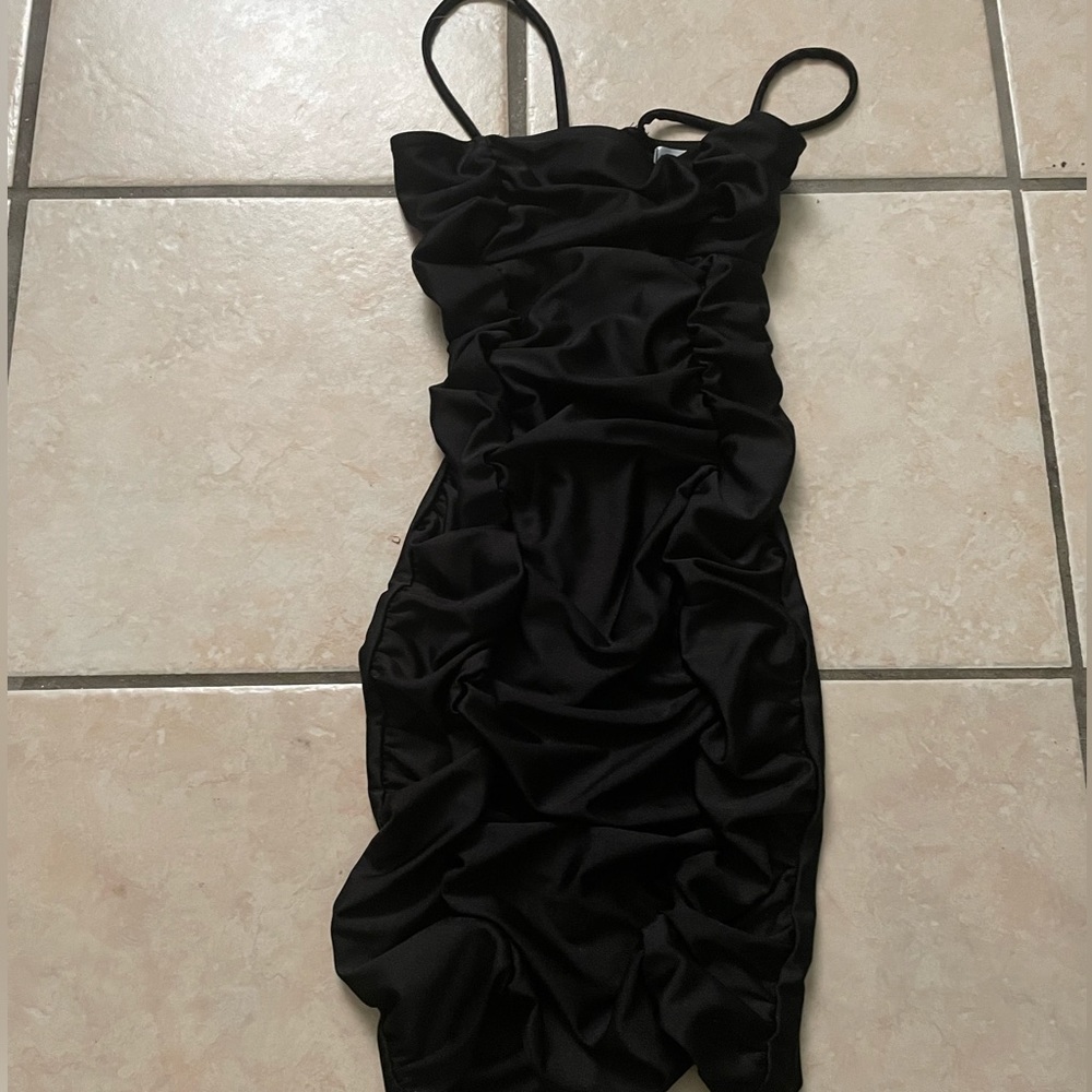 Black ruched stretch dress